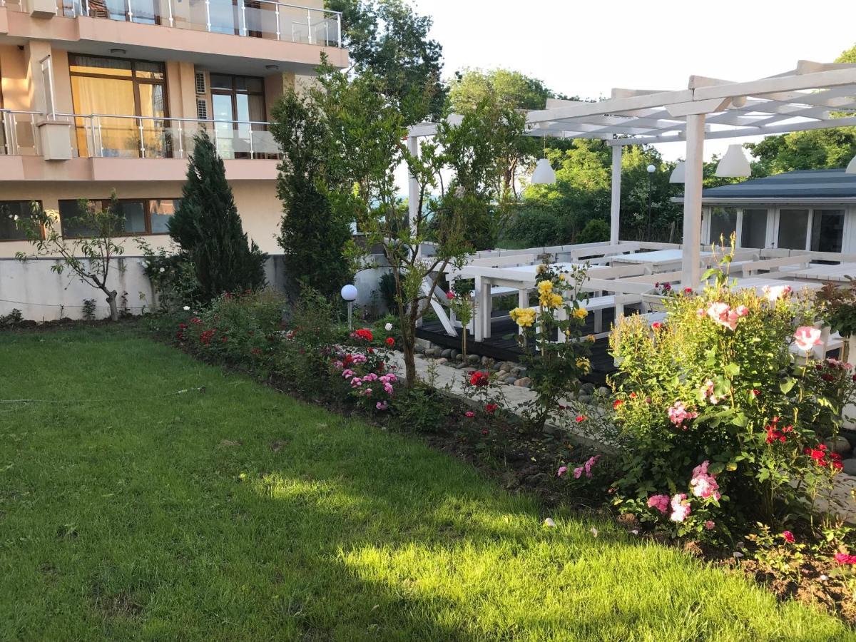 Family Hotel Akra Czernomorec Zewnętrze zdjęcie