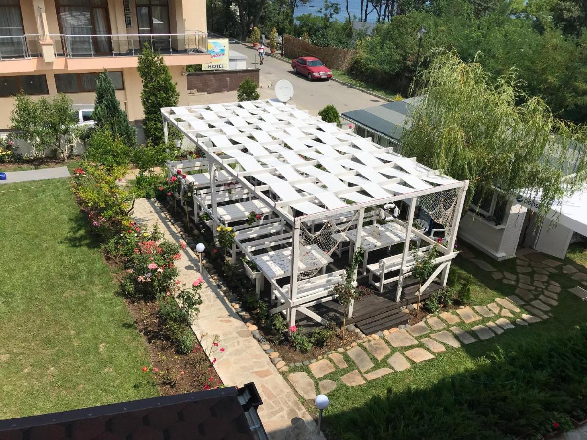 Family Hotel Akra Czernomorec Zewnętrze zdjęcie