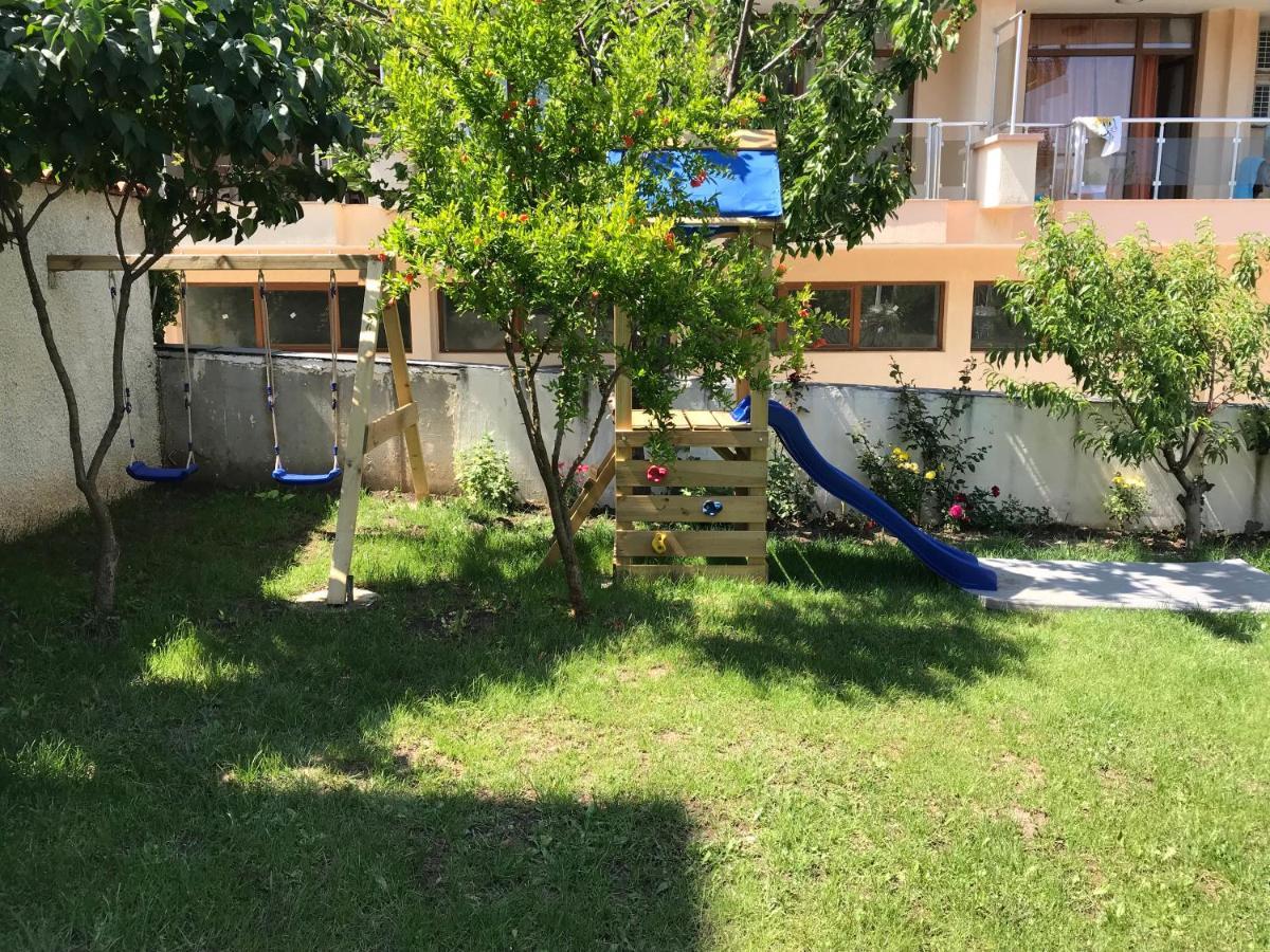 Family Hotel Akra Czernomorec Zewnętrze zdjęcie